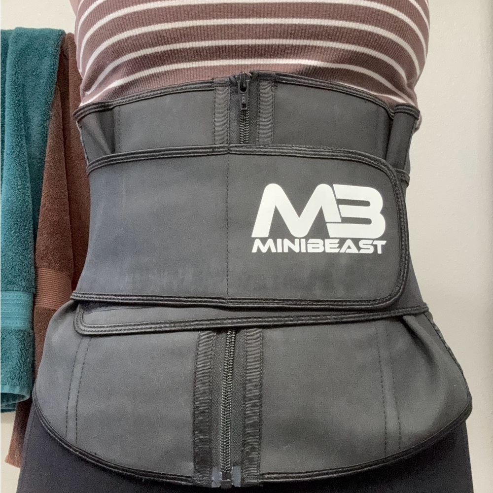 Minibeast Women's Black Fitness Waist Trainer